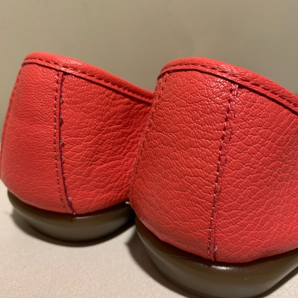 Aerosoles “Stitch&Turn Technology” Coral/Samon - Picture 6 of 16